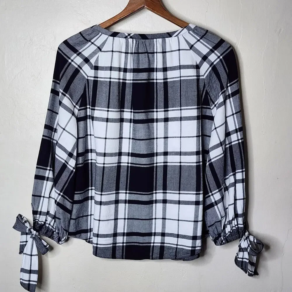 White House Black Market Plaid 1/2 Sleeve Top Women's Size 4